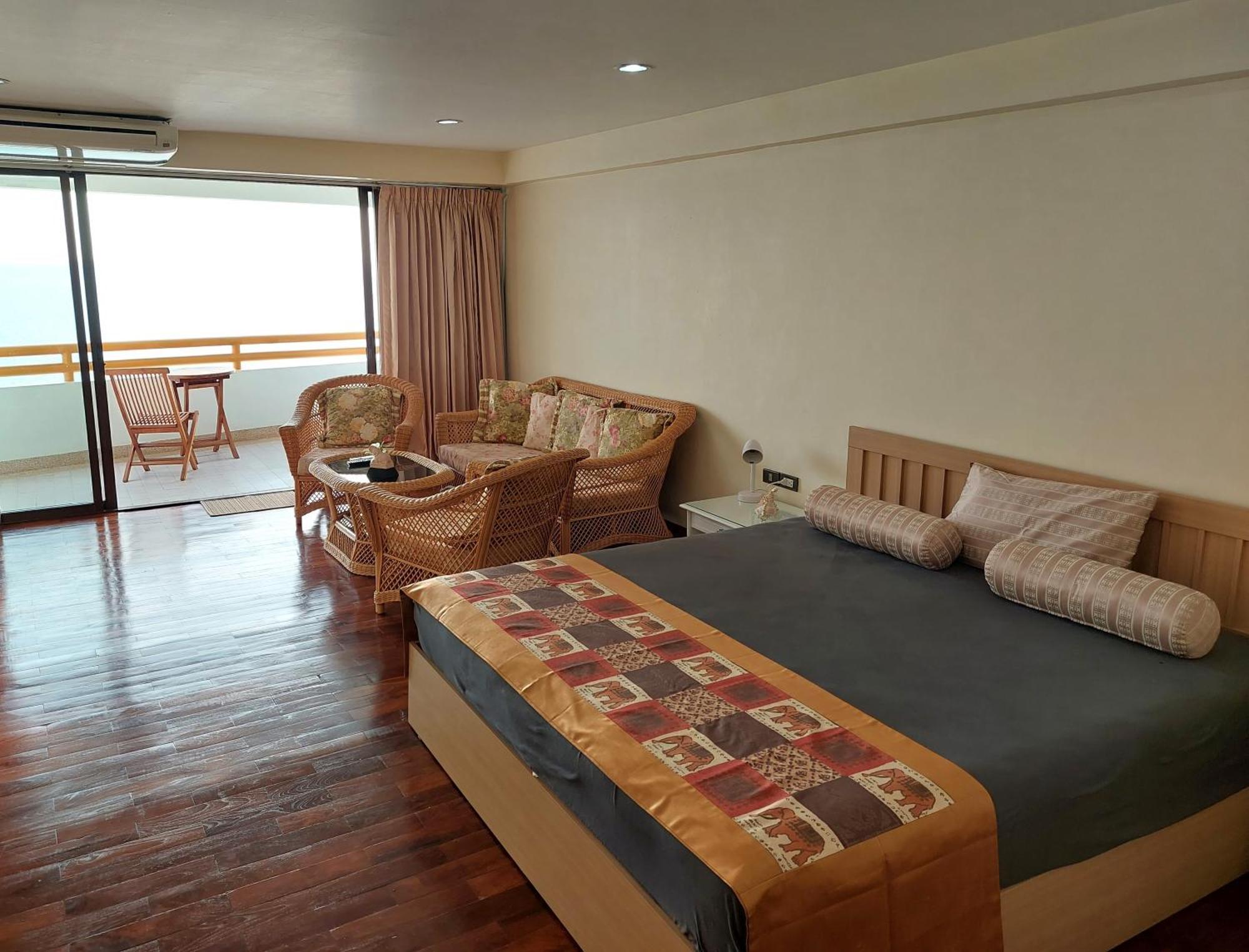 Sunshine Beach Condotel ナ・ジョムティエン エクステリア 写真